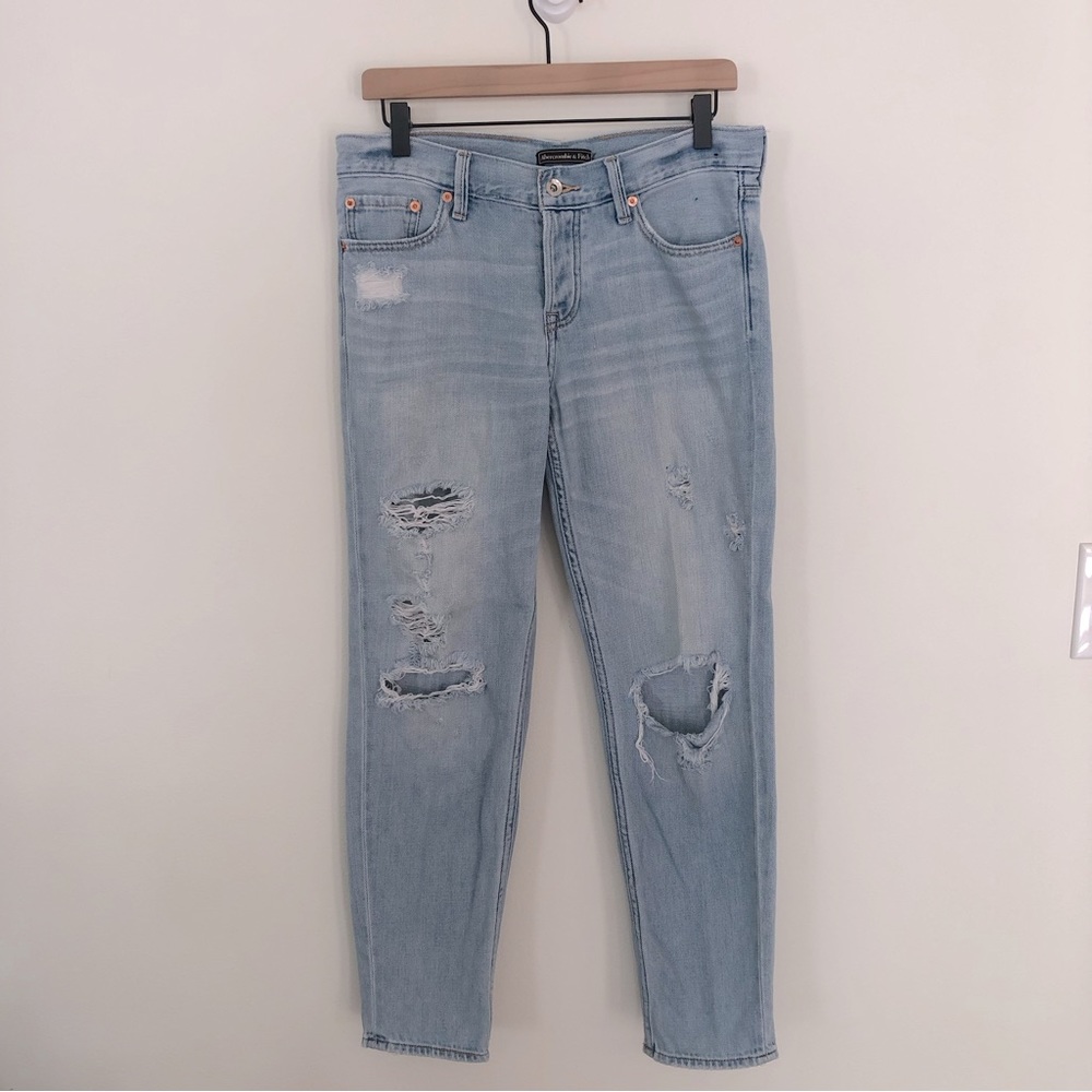 Abercrombie and Fitch signature collection button fly distressed mom jeans light